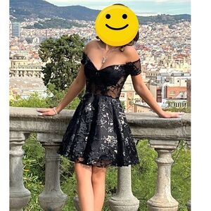 Black homecoming/formal dress - size 3